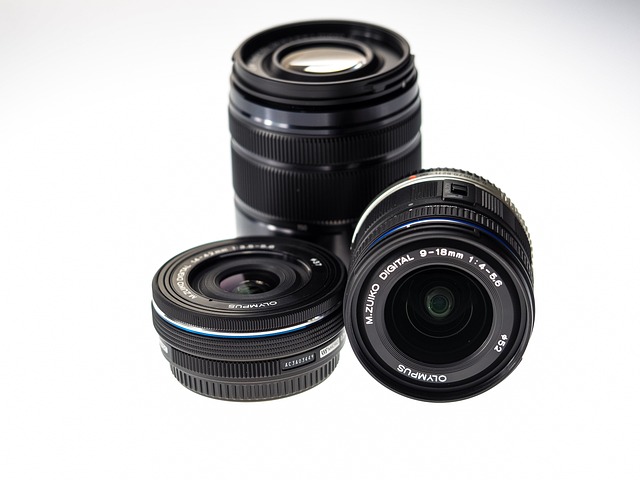 Photographer lenses